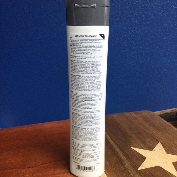 Gem Lites by Celeb Luxury “ Flawless Diamond” Color Wash Shampoo. - Picture 2 of 2